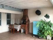 Casa com 3 dormitórios à venda, 140 m² por R$ 590.000...