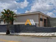 Casa com 3 dormitórios à venda, 140 m² por R$ 700.000,00...