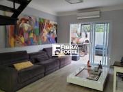 Casa com 3 dormitórios à venda, 142 m² por R$...