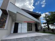 Casa com 3 dormitórios à venda, 142 m² por R$...