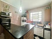 Casa com 3 dormitórios à venda, 142 m² por R$ 300.000,00...