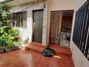 Casa com 3 dormitórios à venda, 144 m² por R$...