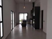 Casa com 3 dormitórios à venda, 145 m² por R$...