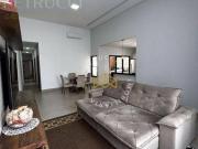 Casa com 3 dormitórios à venda, 145 m² por R$...