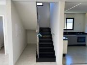 Casa com 3 dormitórios à venda, 147 m² por R$...