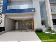 Casa com 3 dormitórios à venda, 147 m² por R$...