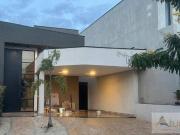 Casa com 3 dormitórios à venda, 148 m² por R$...