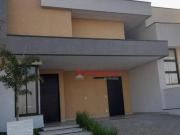 Casa com 3 dormitórios à venda, 148 m² por R$...