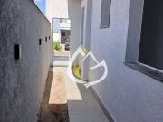 Casa com 3 dormitórios à venda, 148 m² por R$...