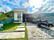 Casa com 3 dormitórios à venda, 150 m² por R$...