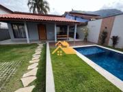 Casa com 3 dormitórios à venda, 150 m² por R$...