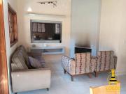 Casa com 3 dormitórios à venda, 150 m² por R$ 650.000...