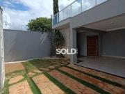 Casa com 3 dormitórios à venda, 150 m² por R$ 735.000,00...