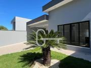 Casa com 3 dormitórios à venda, 150 m² por R$ 840.000,00...