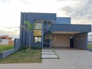Casa com 3 dormitórios à venda, 150 m² por R$ 900.000,00...