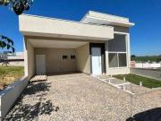 Casa com 3 dormitórios à venda, 150 m² por R$ 940.000,00...