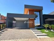 Casa com 3 dormitórios à venda, 152 m² por R$...