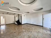 Casa com 3 dormitórios à venda, 152 m² por R$...