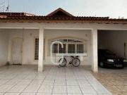 Casa com 3 dormitórios à venda, 152 m² por R$ 630.000,00...