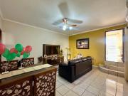 Casa com 3 dormitórios à venda, 153 m² por R$ 440.000,00...