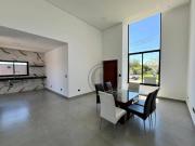 Casa com 3 dormitórios à venda, 155 m² por R$...