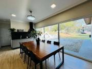 Casa com 3 dormitórios à venda, 155 m² por R$ 1.280.000...