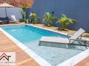 Casa com 3 dormitórios à venda, 156 m² por R$...