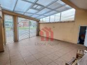 Casa com 3 dormitórios à venda, 157 m² por R$...