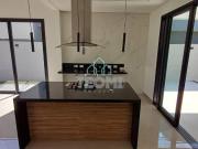 Casa com 3 dormitórios à venda, 158 m² por R$...
