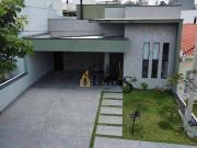 Casa com 3 dormitórios à venda, 158 m² por R$...