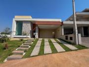 Casa com 3 dormitórios à venda, 159 m² por R$...