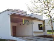 Casa com 3 dormitórios à venda, 159 m² por R$...