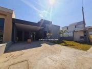 Casa com 3 dormitórios à venda, 160 m² por R$...