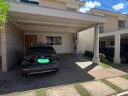 Casa com 3 dormitórios à venda, 160 m² por R$...