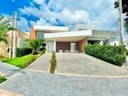 Casa com 3 dormitórios à venda, 160 m² por R$...