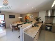 Casa com 3 dormitórios à venda, 160 m² por R$...