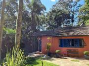 Casa com 3 dormitórios à venda, 160 m² por R$...