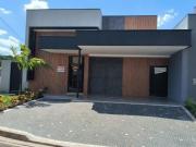 Casa com 3 dormitórios à venda, 160 m² por R$...