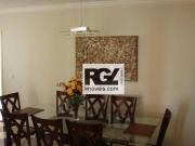 Casa com 3 dormitórios à venda, 160 m² por R$...