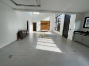 Casa com 3 dormitórios à venda, 160 m² por R$...