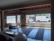 Casa com 3 dormitórios à venda, 160 m² por R$ 425.000,00...