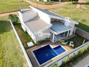 Casa com 3 dormitórios à venda, 160 m² por R$ 750.000,00...