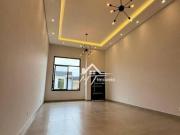 Casa com 3 dormitórios à venda, 162 m² por R$...