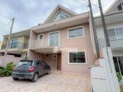 Casa com 3 dormitórios à venda, 162 m² por R$ 699.000,00...