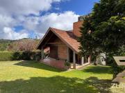 Casa com 3 dormitórios à venda, 163 m² por R$...