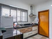 Casa com 3 dormitórios à venda, 164 m² por R$ 850.000,00...