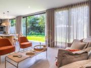 Casa com 3 dormitórios à venda, 165 m² por R$...