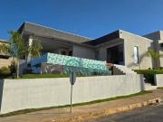 Casa com 3 dormitórios à venda, 167 m² por R$...