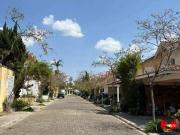 Casa com 3 dormitórios à venda, 168 m² por R$...