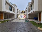 Casa com 3 dormitórios à venda, 169 m² por R$...